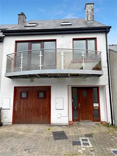 5 Bolands Close, Bolands Lane, Gort, County Galway