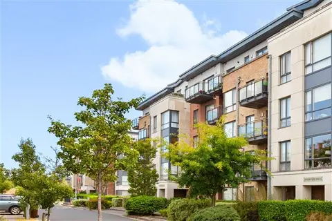 2 Ardavon Hall, Hazelbrook Square, Churchtown, Dublin 14