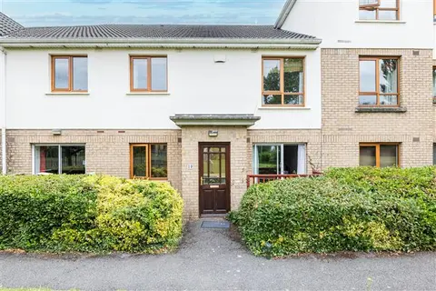 19 The View, Larch Hill, Santry, Dublin 9