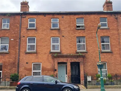 27 Cabra Park, Phibsborough, Dublin 7
