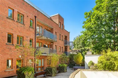 9 Frederick Court, Frederick Lane North, Dublin 1